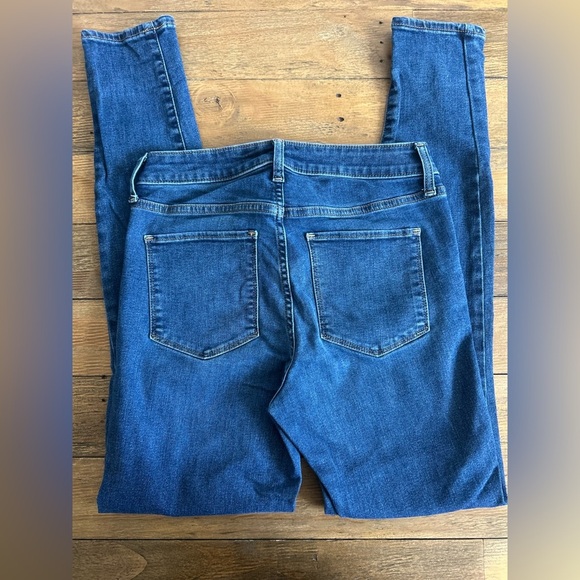 GAP Denim Universal Stretchy Comfortable Jegging Midrise Women's Blue Jeans 29 - Picture 5 of 9
